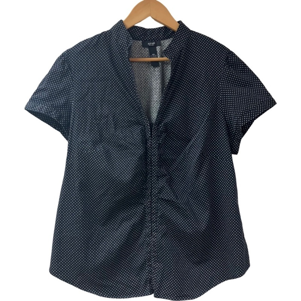 ALFANI WOMAN Blouse Polka Dot SIZE 16W Black White Capped Short Sleeve Stretch